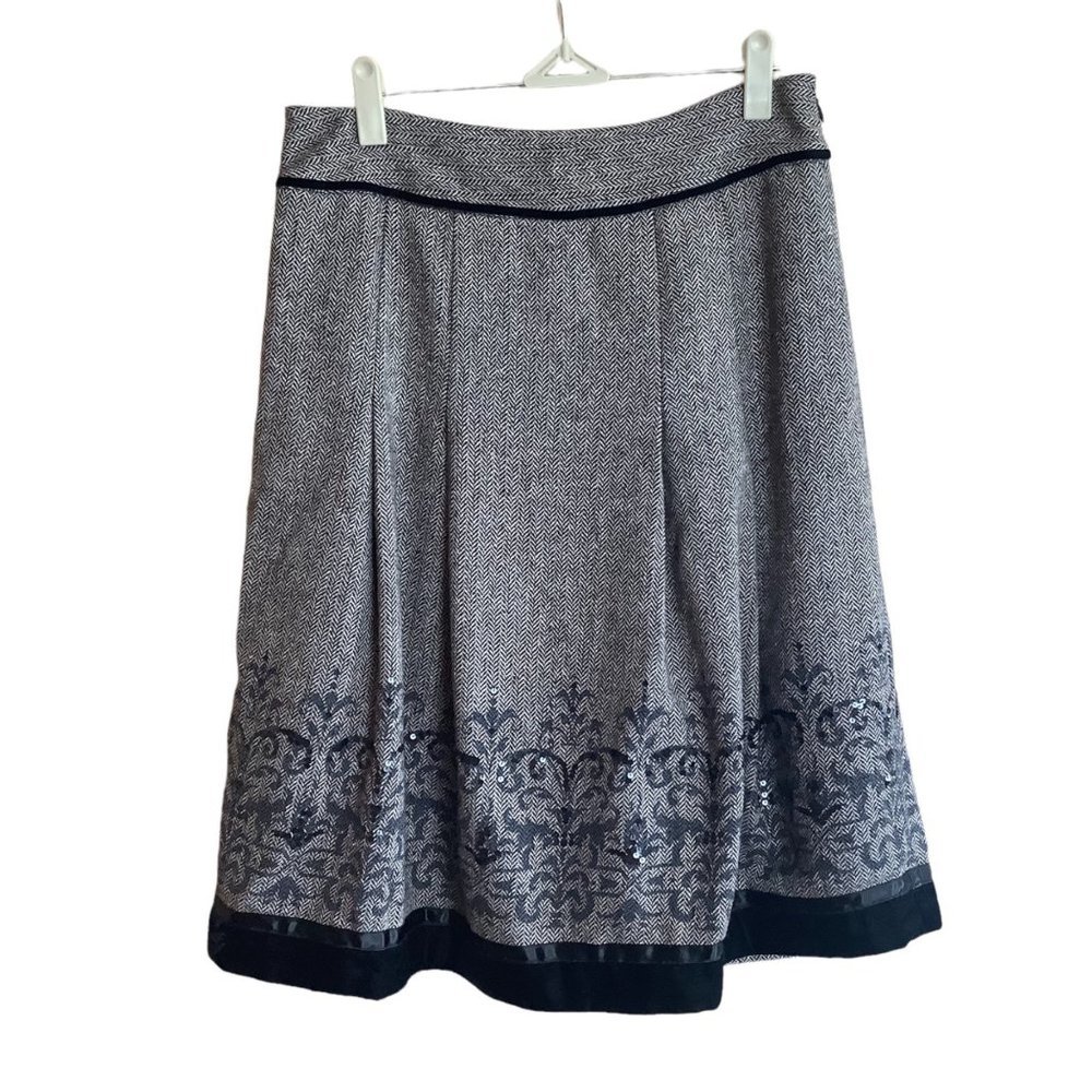 Ann Taylor LOFT Skirt Women Size 4 Recycled‎ Wool Blend Lined Sequin Detail